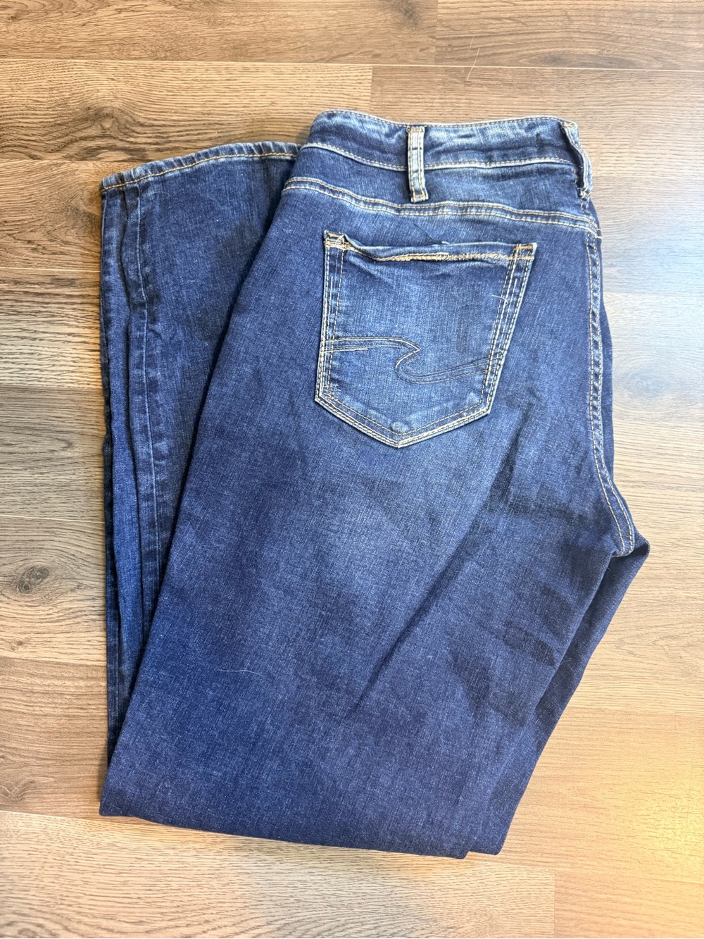 Silver Jeans Women's Straight Leg Dark Blue Denim